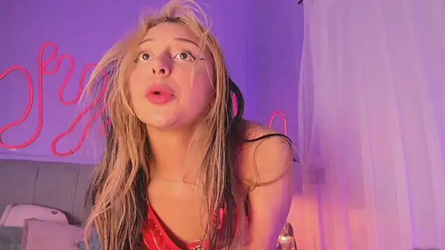 Sofly_s live sex cam