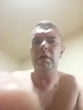 saladinbakiz's cam snapshot