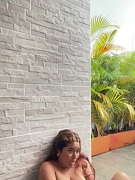 Emily_Jonness_'s cam snapshot