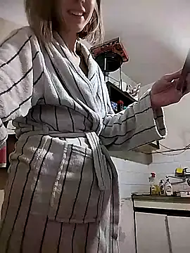 SheTheDeeevil live sex cam