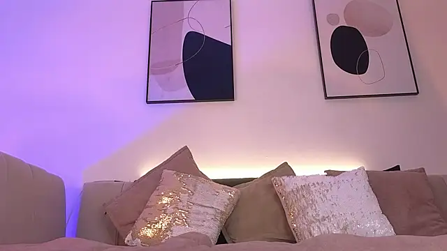 ahri_moon1's cam snapshot