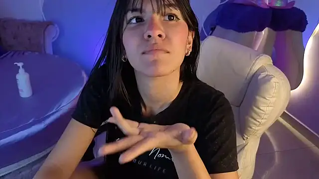 auroracute02 live sex cam