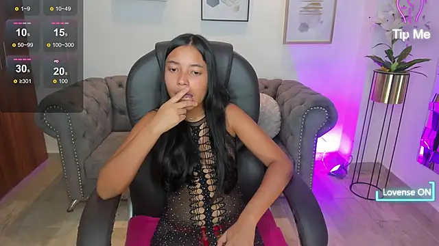 nisha_rouse's cam snapshot