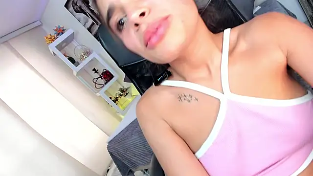 lissbrown's cam snapshot