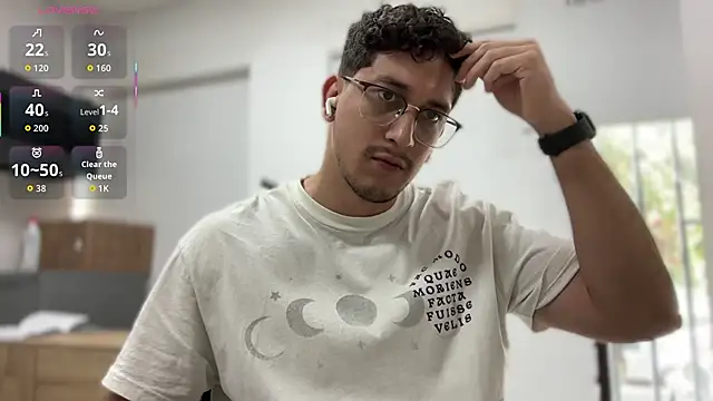 chicoinhibido live sex cam