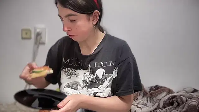 Aphr0ditee's cam snapshot