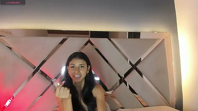 AnnieeStone's cam snapshot