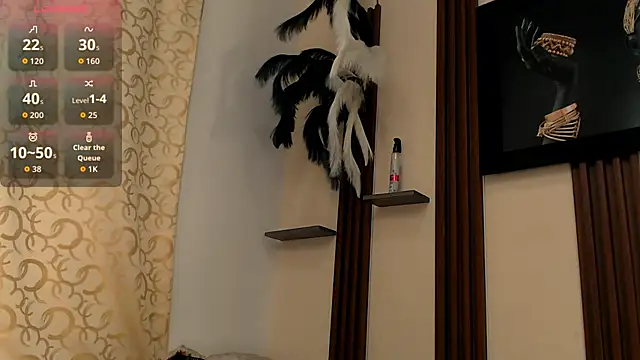 carolineasian18's cam snapshot