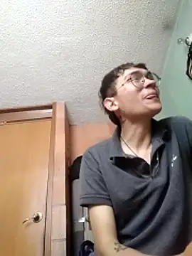 sylvana_19 live sex cam