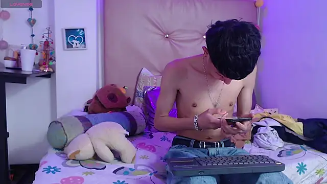 iam_lukas__ live sex cam