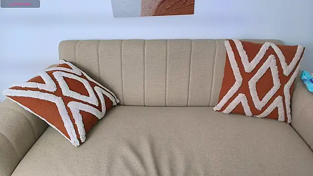 TinyCherryy's cam snapshot