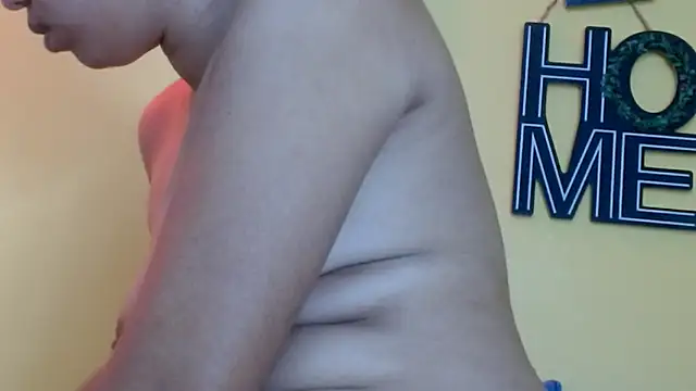 angel18evil's cam snapshot