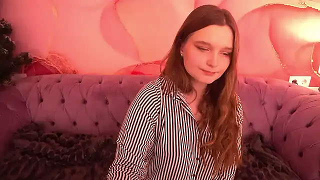 MagicPeachh_'s cam snapshot