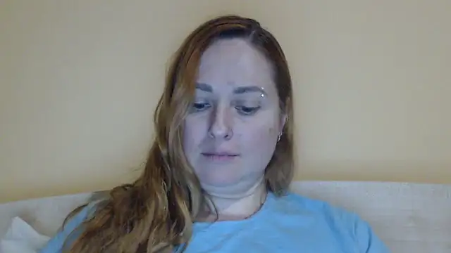 Foxy_Kate3333's cam snapshot