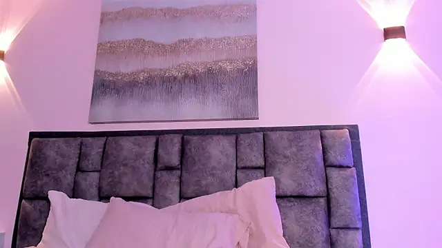 AdelaLust's cam snapshot