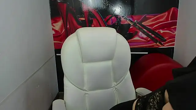 evelyn__salah's cam snapshot