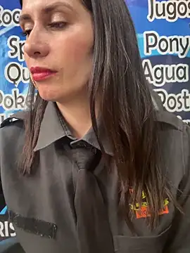 Alysson-- live sex cam