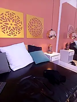 KITY_HILL live sex cam