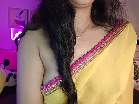 AromaDivine's cam snapshot