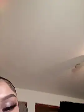 sexfantasy18's cam snapshot