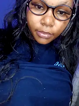 DarrkDeeva68 live sex cam