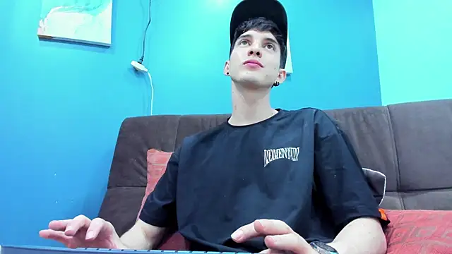 Jheampiiero live sex cam