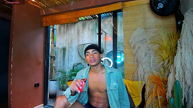 AlanCutee live sex cam