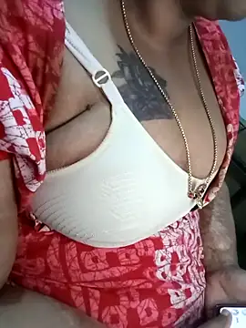 Riya-mallus live sex cam