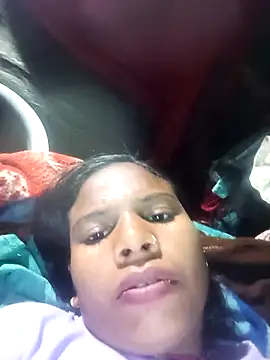 Rubi_sarma live sex cam