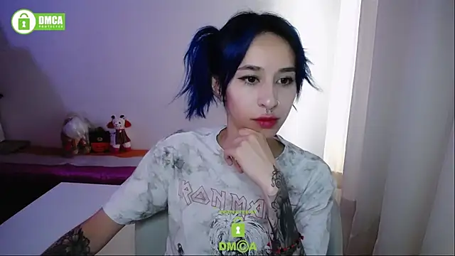dakota_senju live sex cam