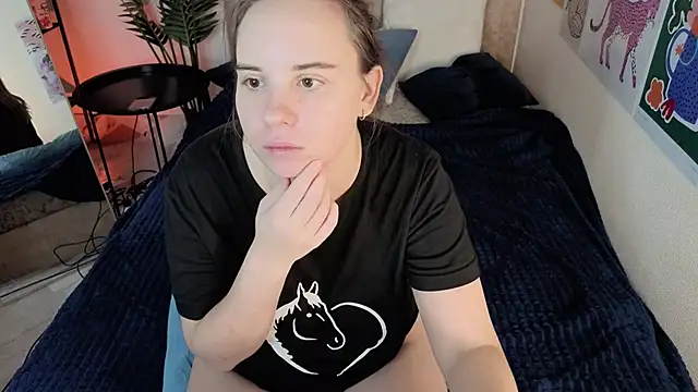 Lika_0ne's cam snapshot