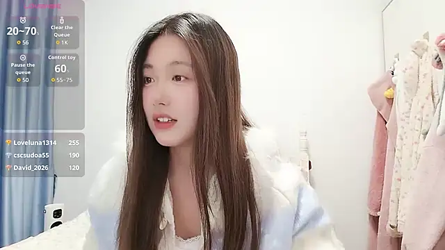 Luna_868's cam snapshot