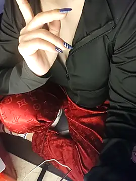 Alone_nothing's cam snapshot