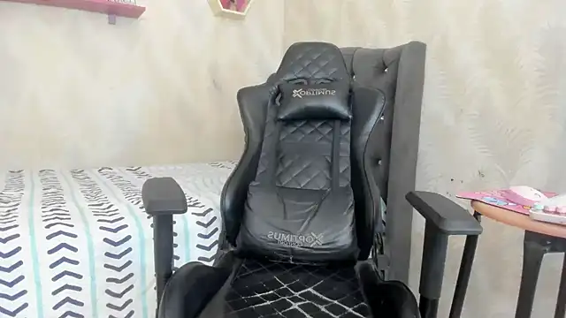 ManSant's cam snapshot