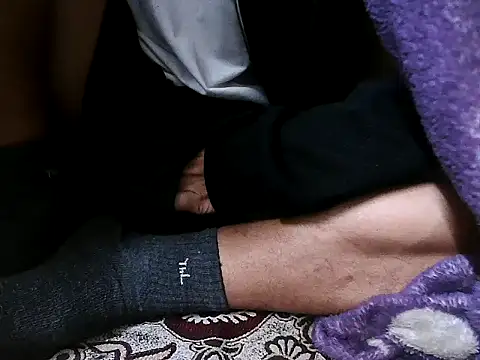 sexyguy1231's cam snapshot