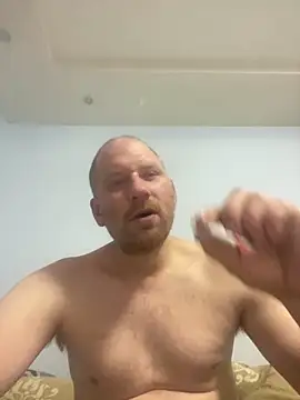 Krzysiekg123's cam snapshot