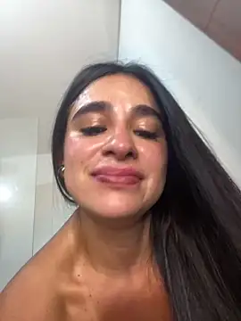 RoseOnYou's cam snapshot