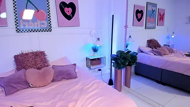 Zoe_Lynch_'s cam snapshot