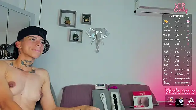 AmberAdams_ live sex cam