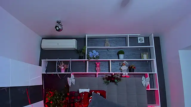 SabrinaSharm's cam snapshot