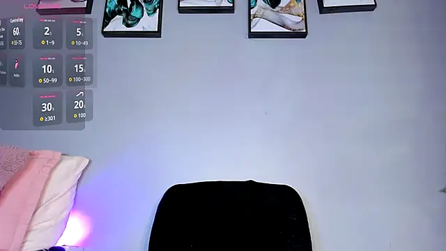 SophieW1's cam snapshot