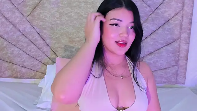 EmmaBlossom's cam snapshot