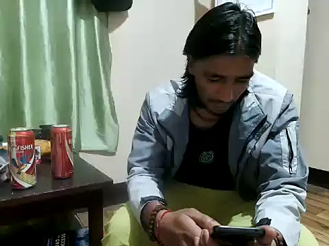 Gre3k_god's cam snapshot