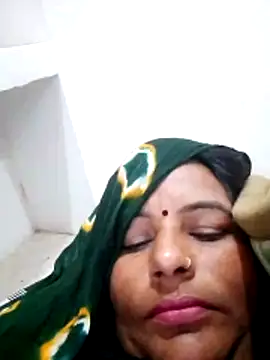 Suhani_hot12's cam snapshot