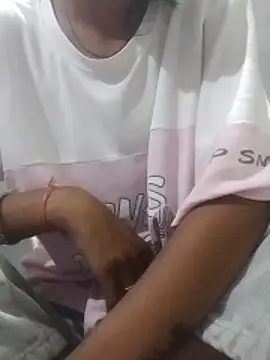 Isha_kumari_69's cam snapshot