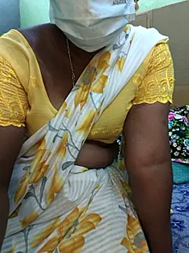 Tamilselviroja-'s cam snapshot