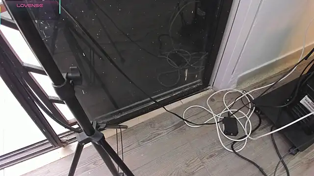 kendra_london's cam snapshot