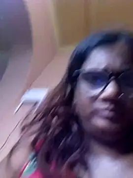 indiansexyplaygirl's cam snapshot