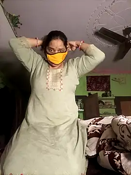 Nkumar173 live sex cam