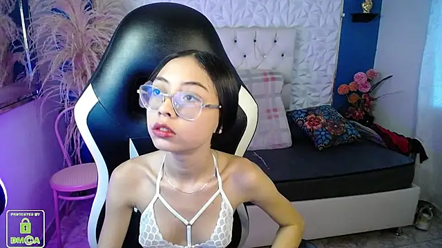 NathaliaSweet_11 live sex cam